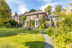 Photo 3- click for photo gallery
